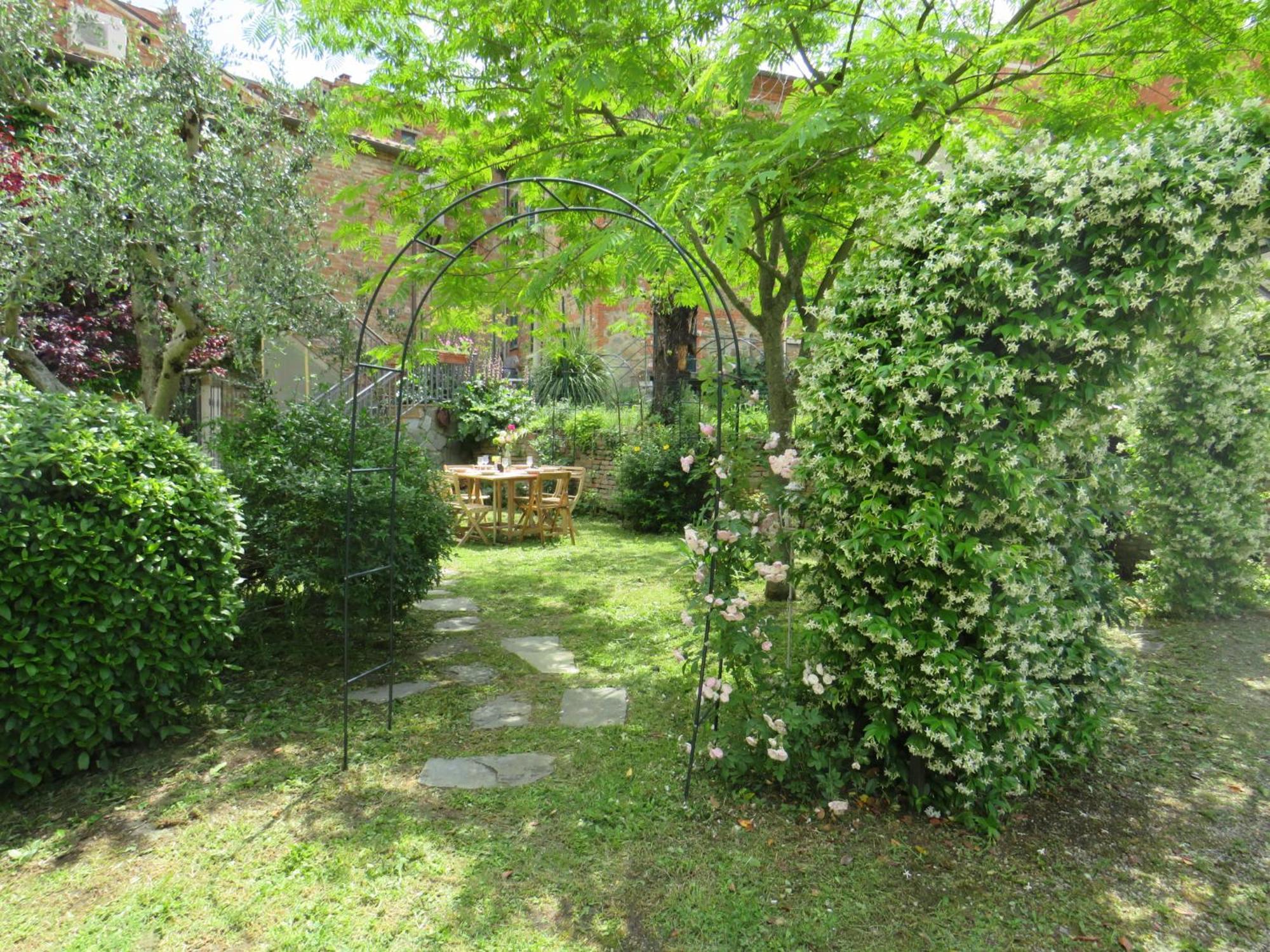 La Superba Ca' Zeneize Bed and Breakfast Foiano Della Chiana Exterior foto